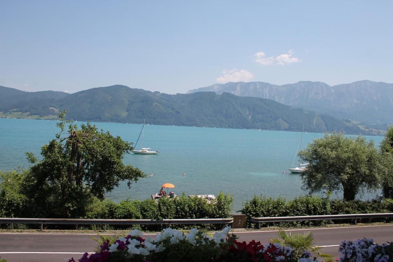 Seepension Neubacher KG Nussdorf am Attersee Exterior foto