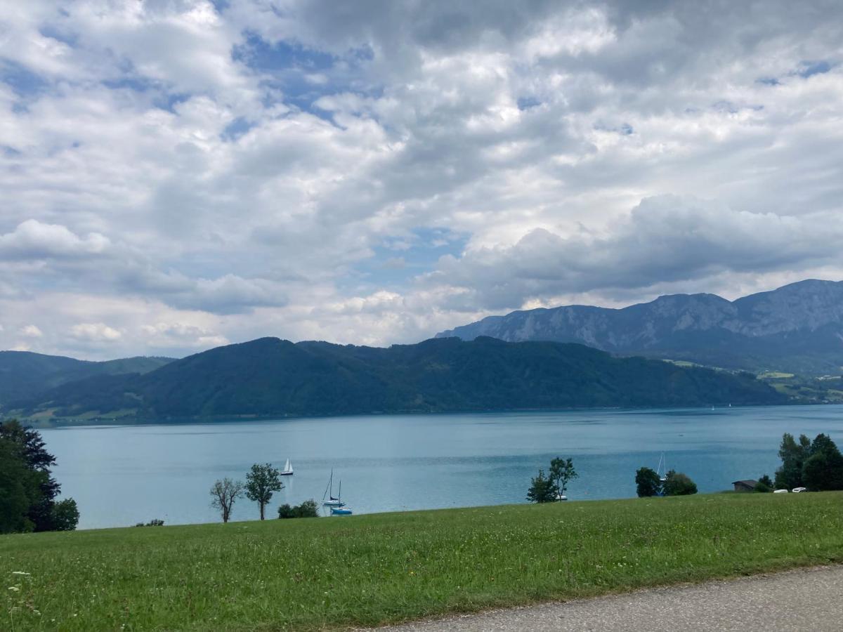 Seepension Neubacher KG Nussdorf am Attersee Exterior foto