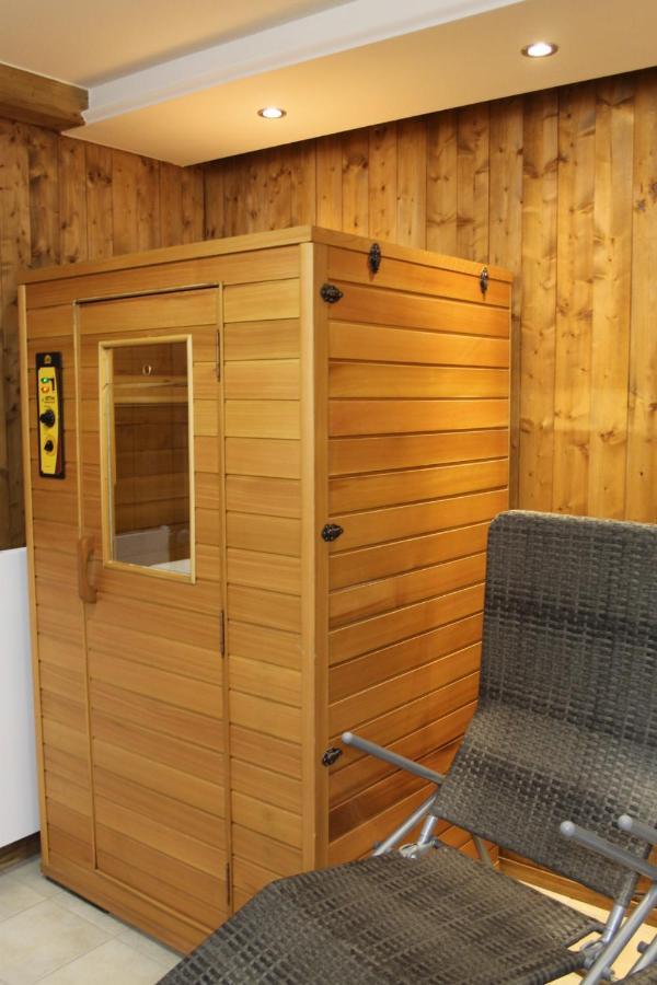 Seepension Neubacher KG Nussdorf am Attersee Exterior foto